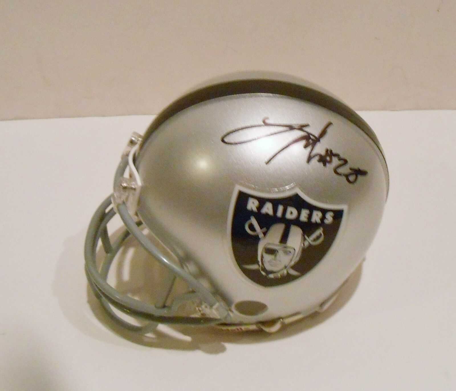 Latavius Murray Signed Oakland Raiders Mini Football Helmet W COA