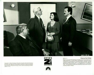 Leslie Nielsen Priscilla Presley Naked Gun Original Press X Movie Photo Autographia