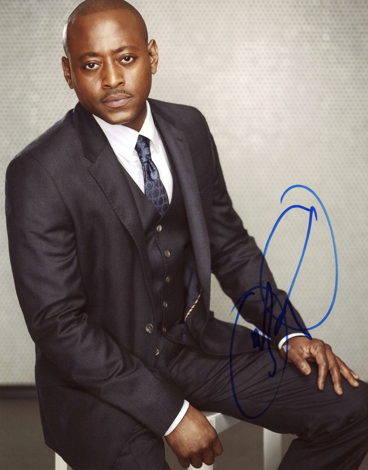 Omar Epps House M D AUTOGRAPH Signed 8x10 Photo B ACOA Collectible