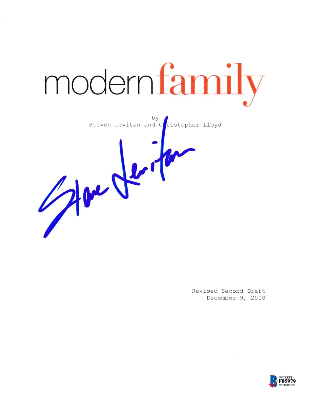 STEVE LEVITAN SIGNED MODERN FAMILY PILOT SCRIPT BECKETT BAS AUTOGRAPH AUTO COLLECTIBLE MEMORABILIA