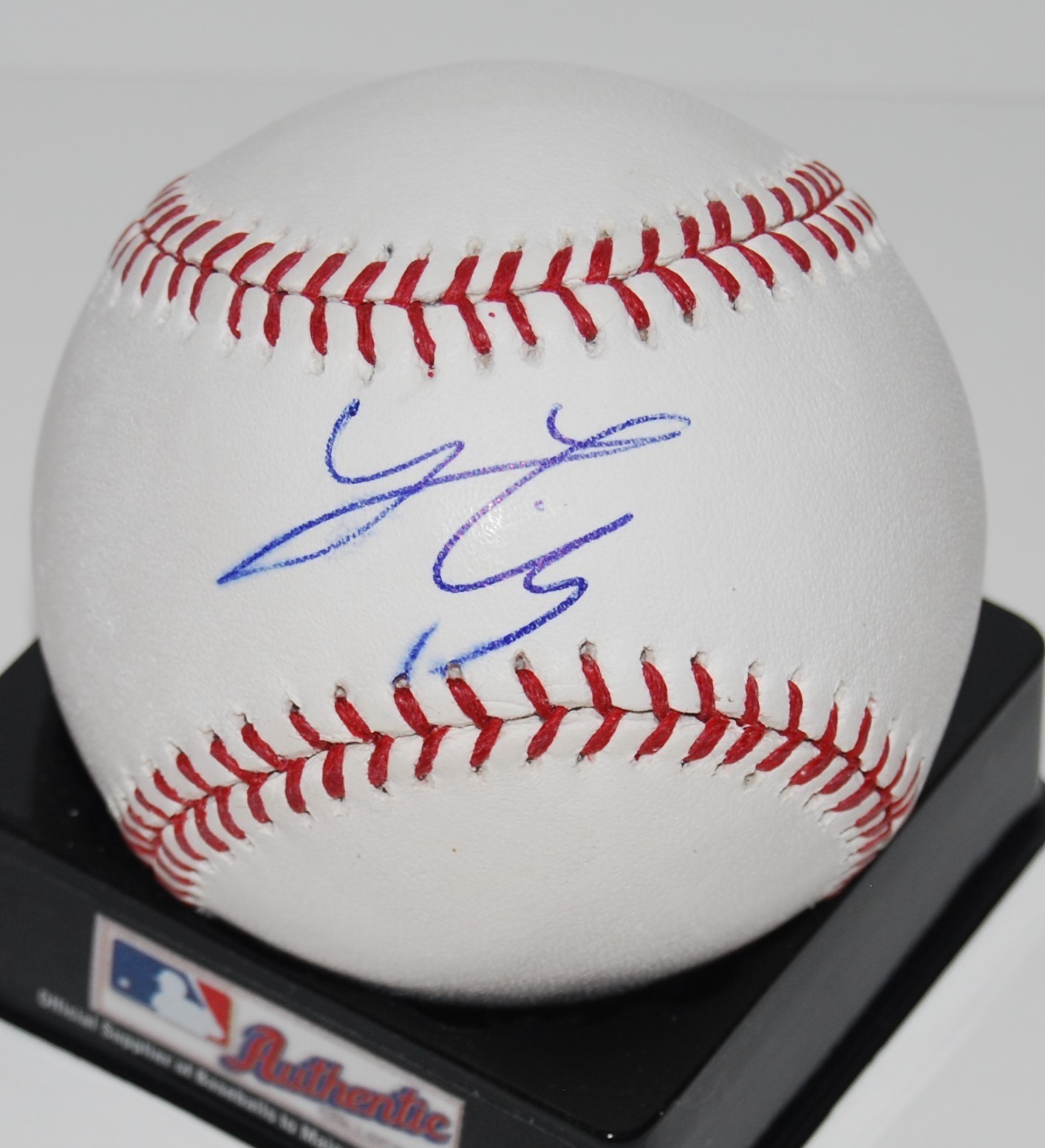 TAYLOR LINDSEY signed OML baseball *ANGELS/PADRES* autographed W/COA Collectible Memorabilia