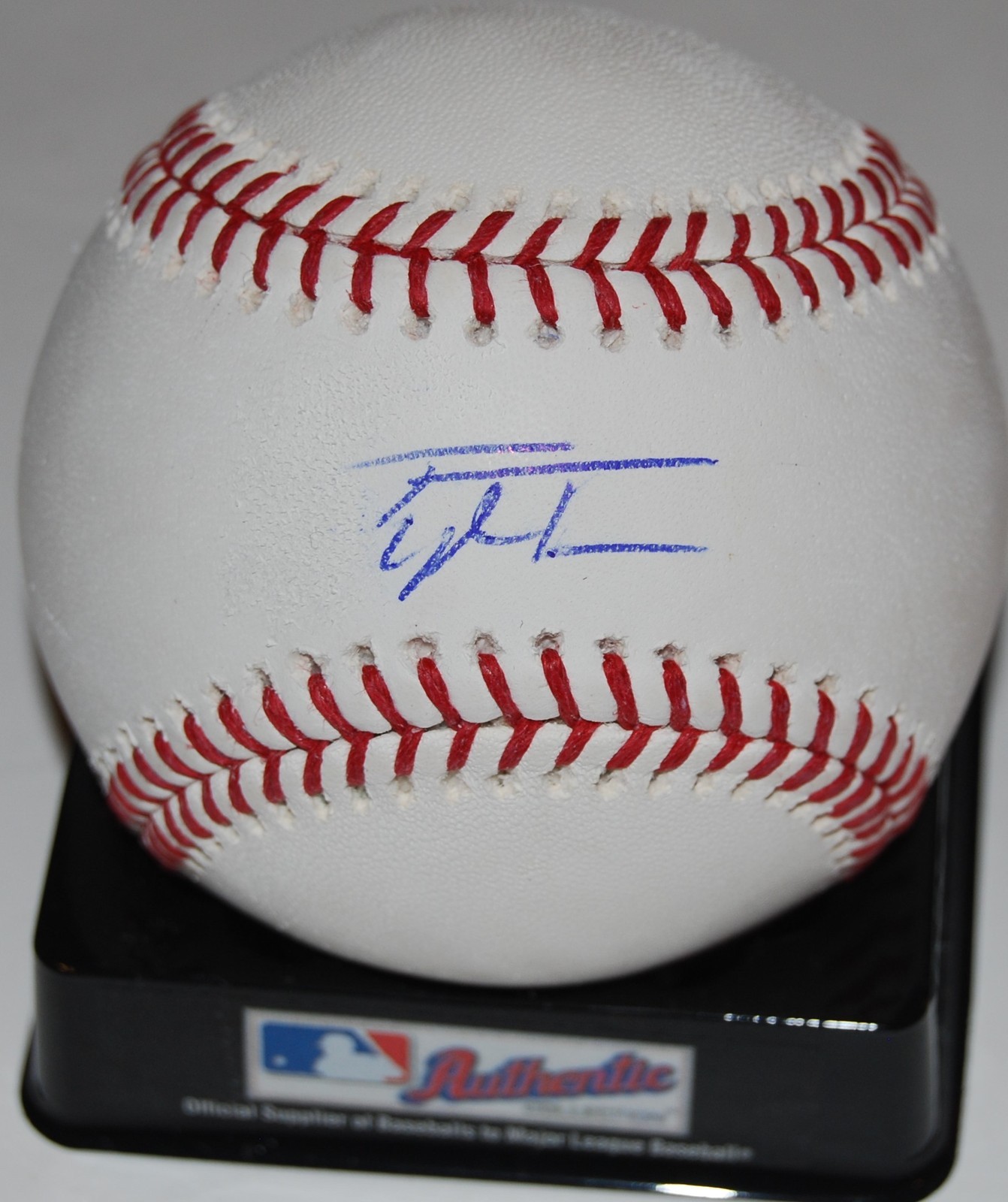 TAYLOR TRAMMELL signed OML Major League baseball (CINCINNATI REDS) W/COA *PROOF* Collectible Memorabilia