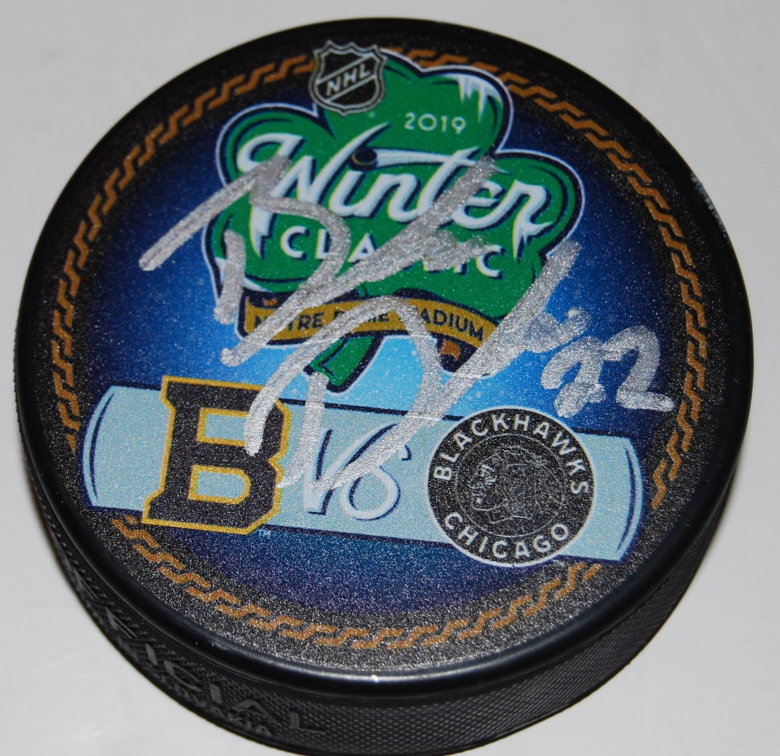 BRANDON DAVIDSON signed (CHICAGO BLACKHAWKS) 2019 WINTER CLASSIC Puck W/COA Collectible Memorabilia