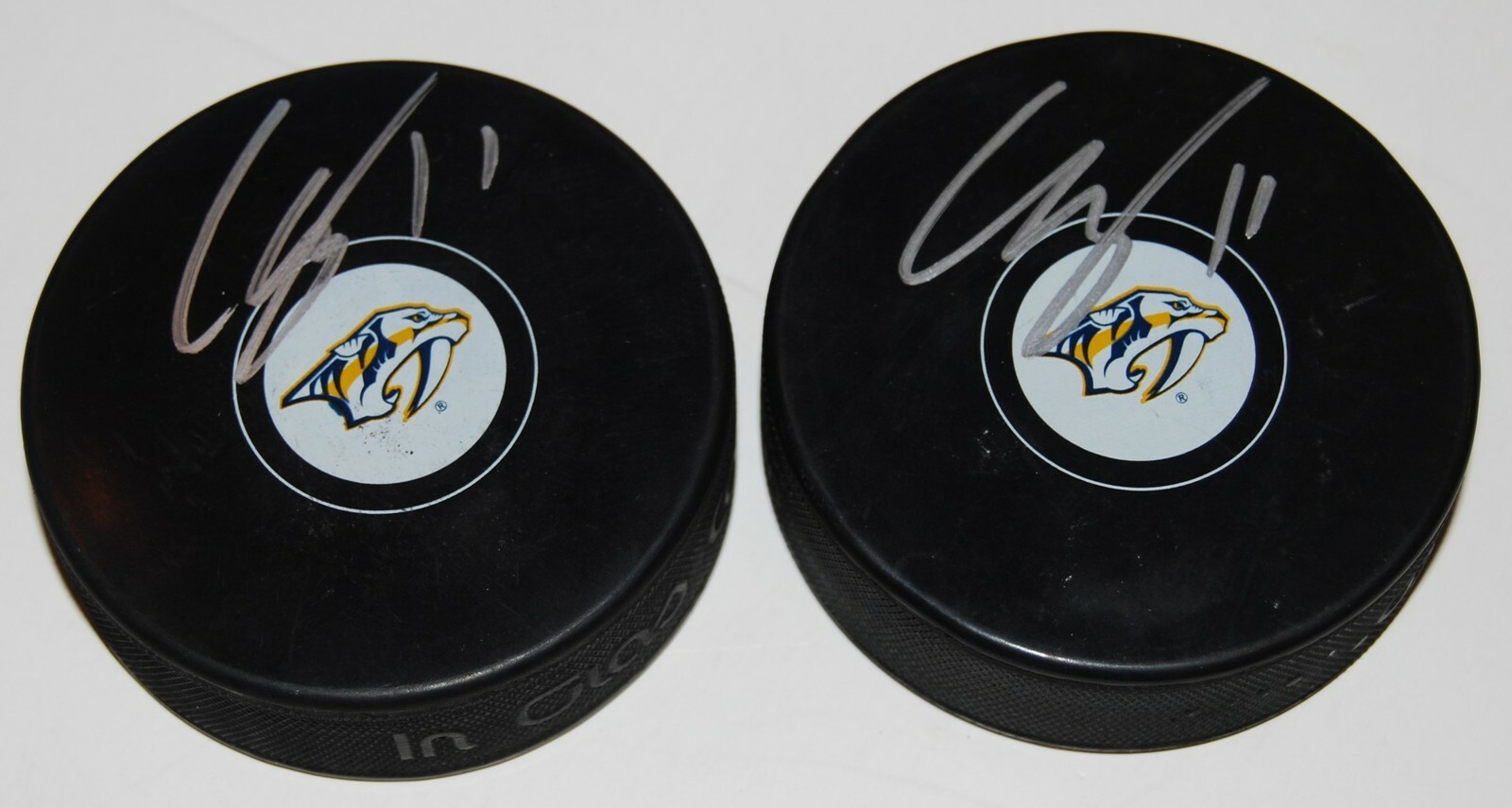EELI TOLVANEN signed (NASHVILLE PREDATORS) Souvenir hockey logo puck W/COA Collectible Memorabilia