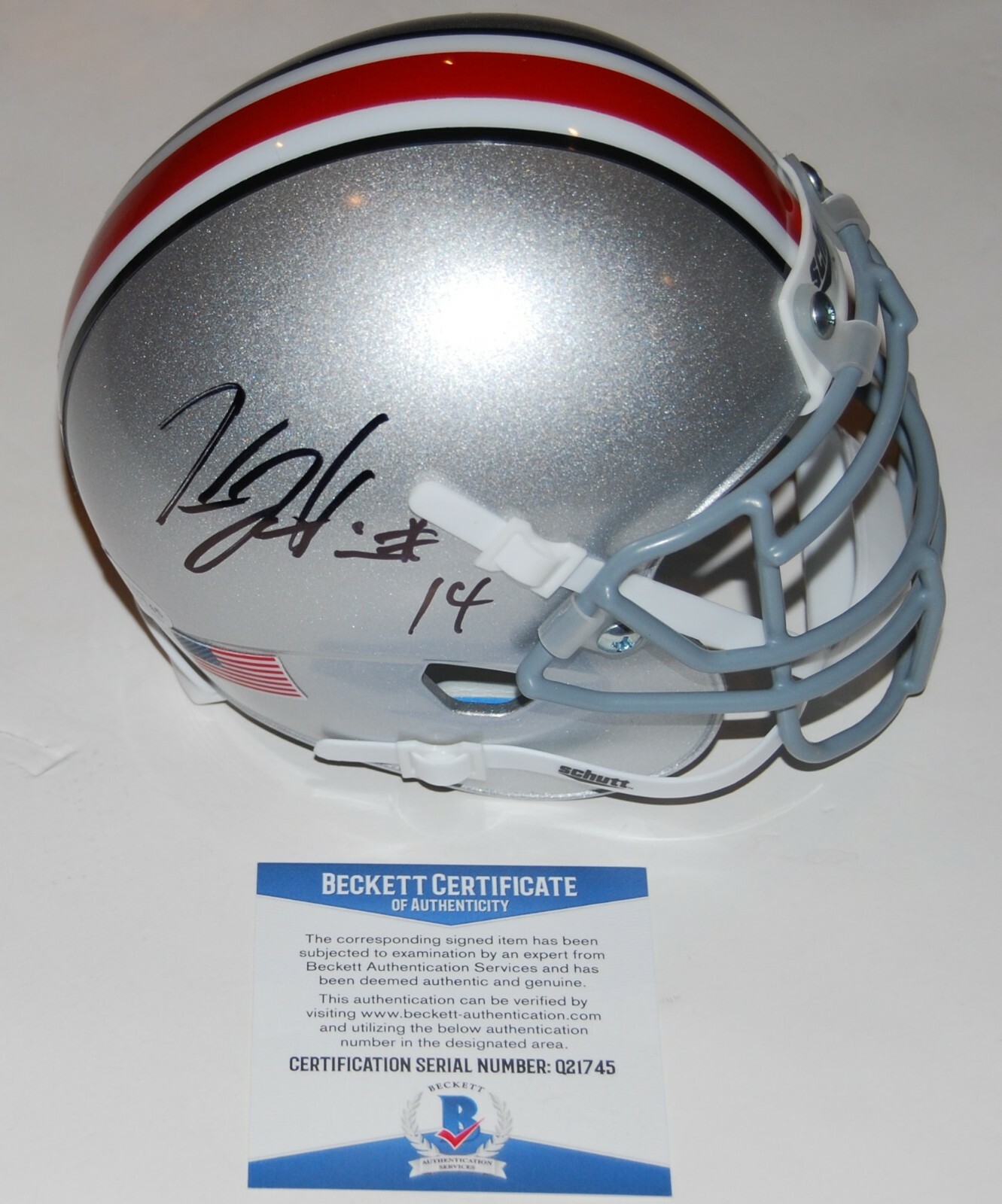 K.J.HILL signed (OHIO STATE BUCKEYES) Grey mini football helmet BECKETT C Collectible Memorabilia