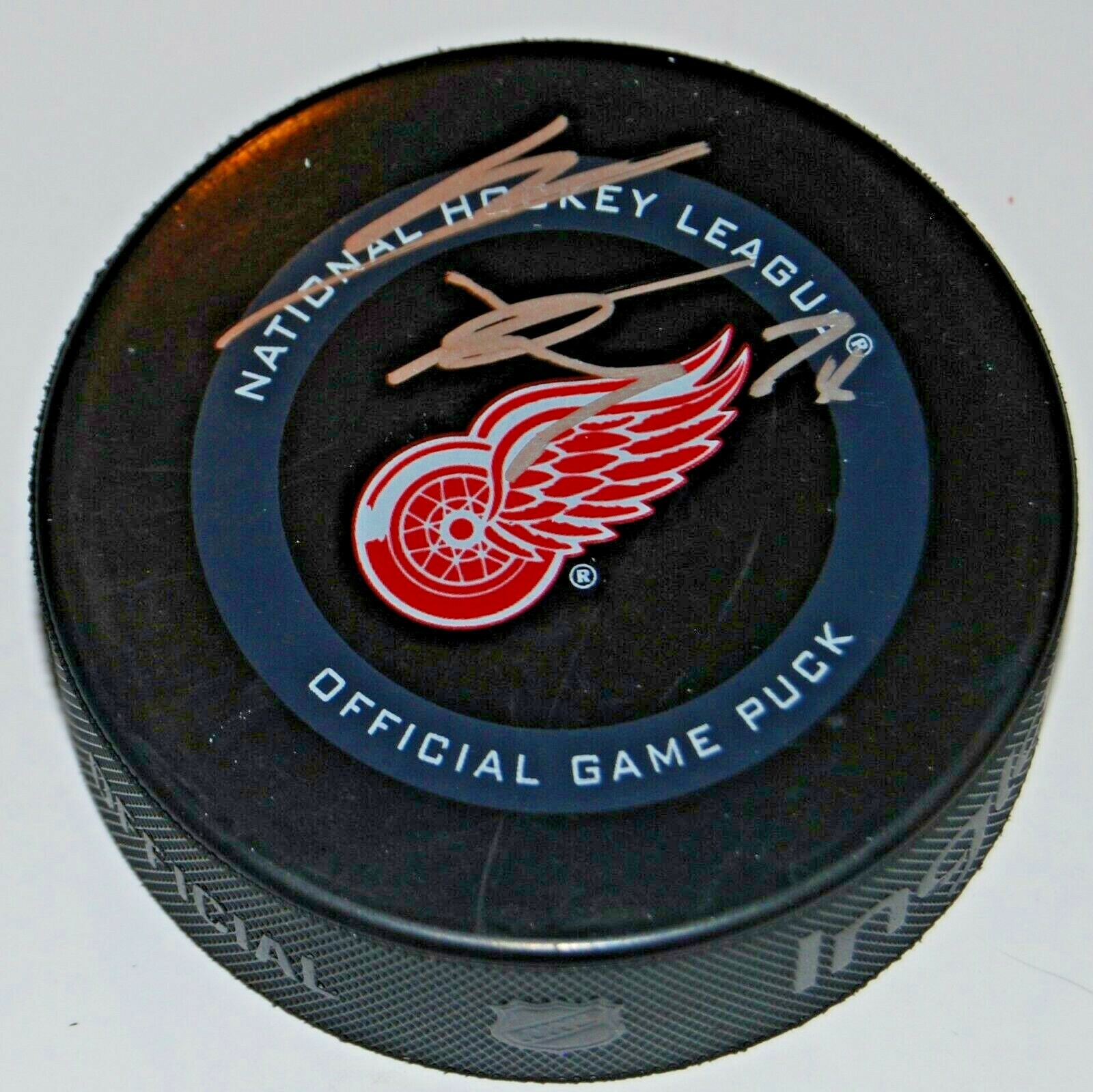 MADISON BOWEY signed (DETROIT RED WINGS) NHL Official Game hockey puck W/COA Collectible Memorabilia