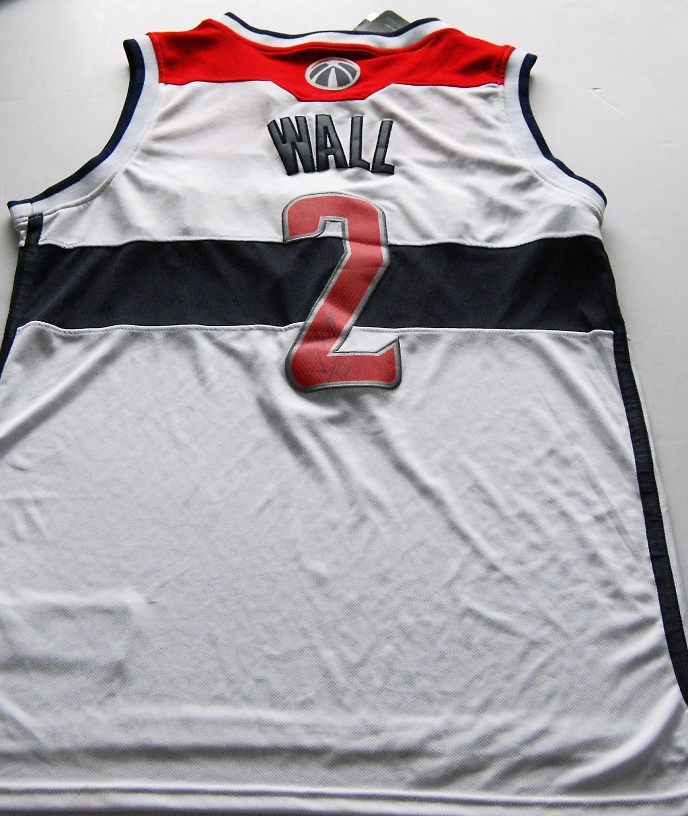 JOHN WALL signed *WASHINGTON WIZARDS* basketball jersey W/COA Collectible Memorabilia