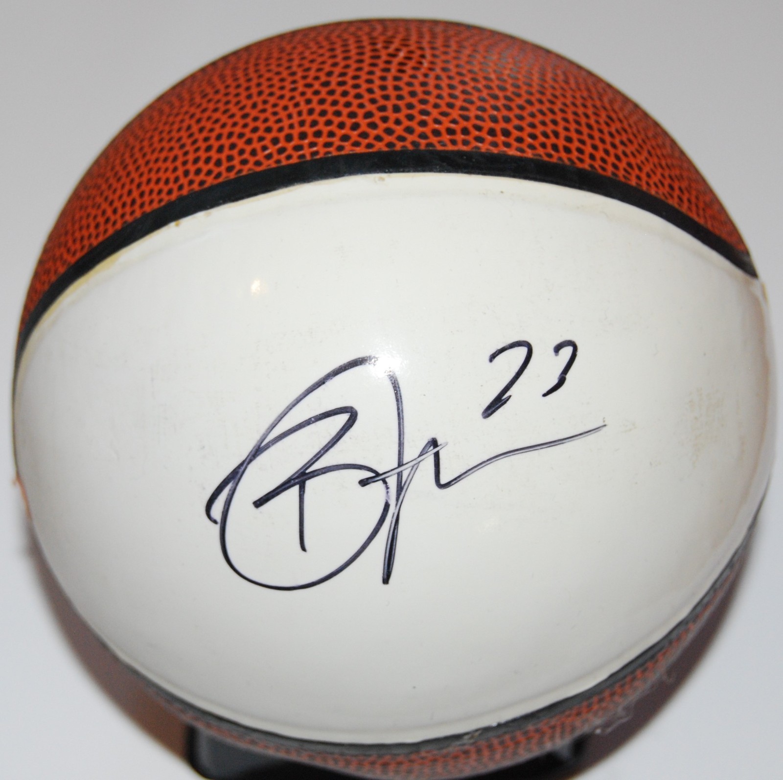 BEN MCLEMORE signed (MEMPHIS GRIZZLIES) mini basketball *KANSAS JAYHAWKS* W/COA Collectible Memorabilia