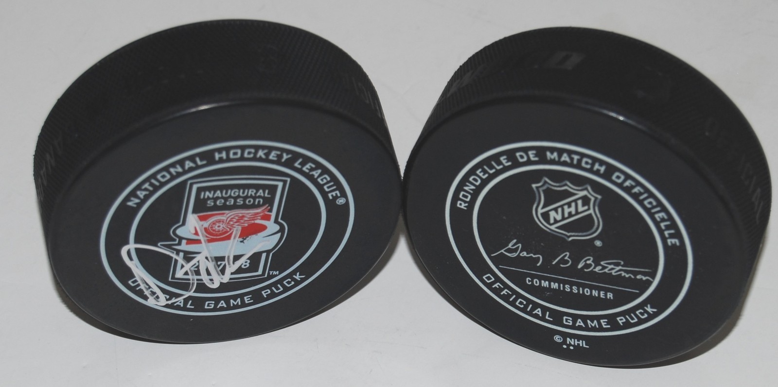 DOUG HOUDA signed (DETROIT RED WINGS) 2017-18 INAUGURAL Game puck W/COA LCA Collectible Memorabilia