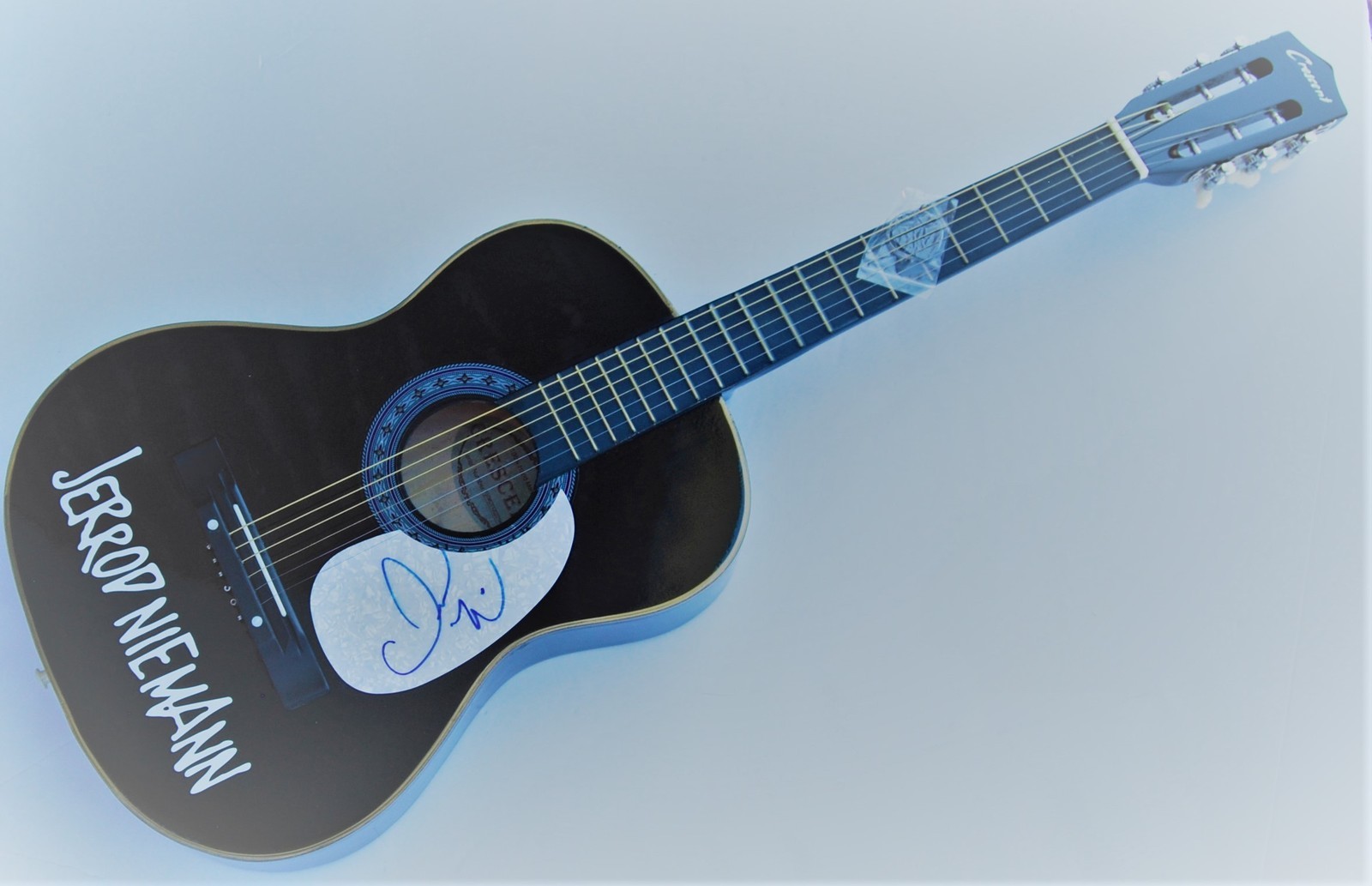 JERROD NIEMANN SIGNED (COUNTRY SUPERSTAR) ACOUSTIC GUITAR W/COA *I GOT THIS*  COLLECTIBLE MEMORABILIA