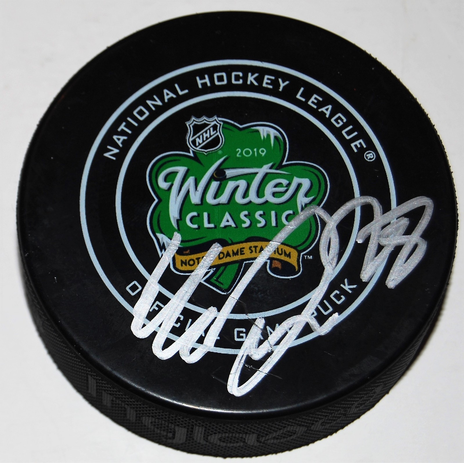 HENRI JOKIHARJU signed (2019 WINTER CLASSIC) Game puck *CHICAGO BLACKHAWKS* COA Collectible Memorabilia