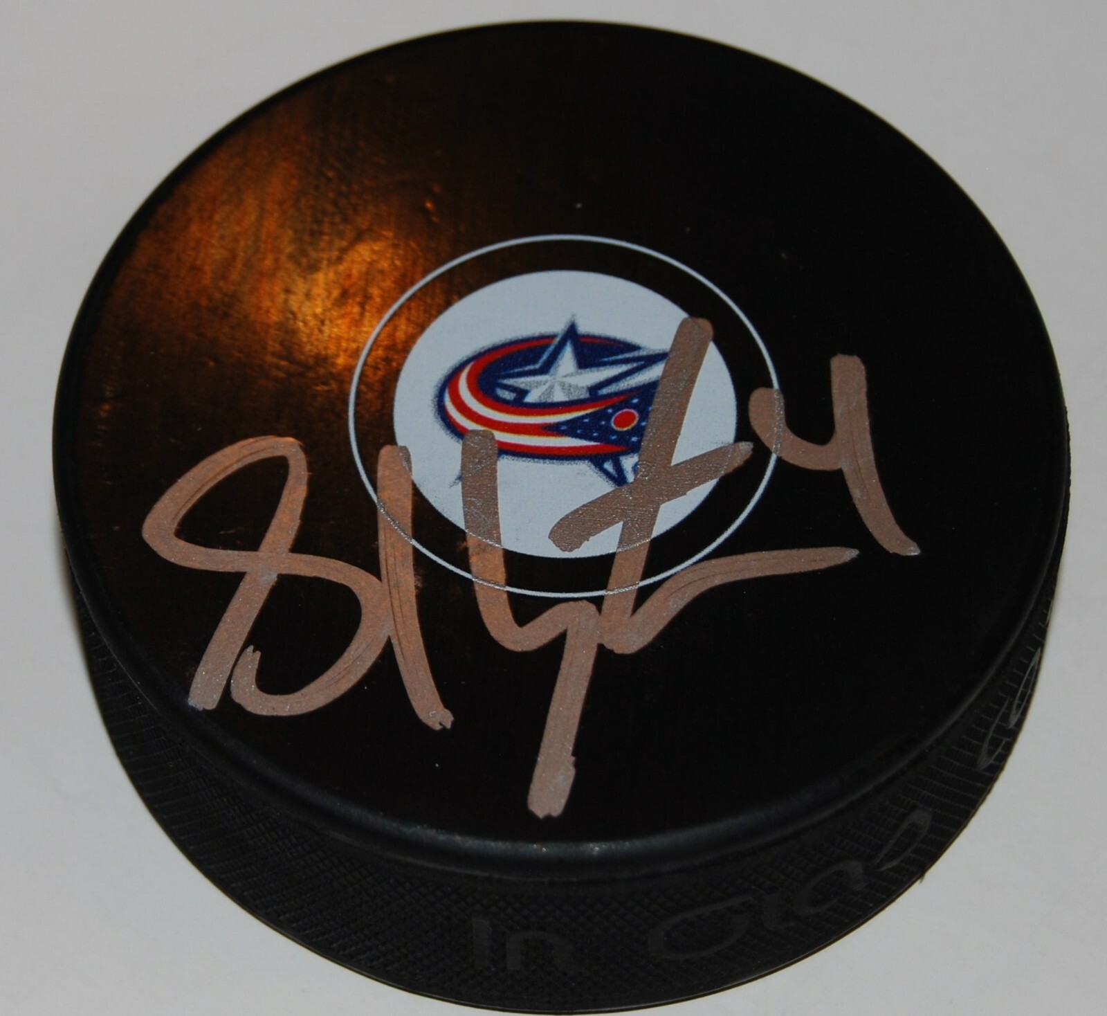 SCOTT HARRINGTON signed (COLUMBUS BLUE JACKETS) autographed hockey puck W/COA Collectible Memorabilia
