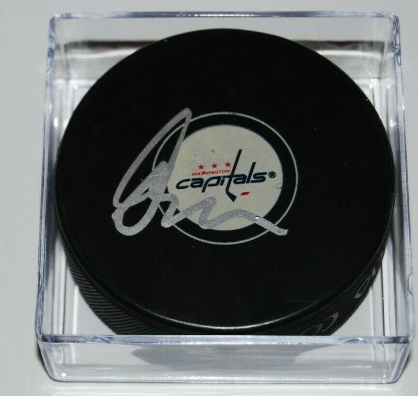 DAVE TIPPETT signed (WASHINGTON CAPITALS) autographed HOCKEY Puck W/COA Collectible Memorabilia