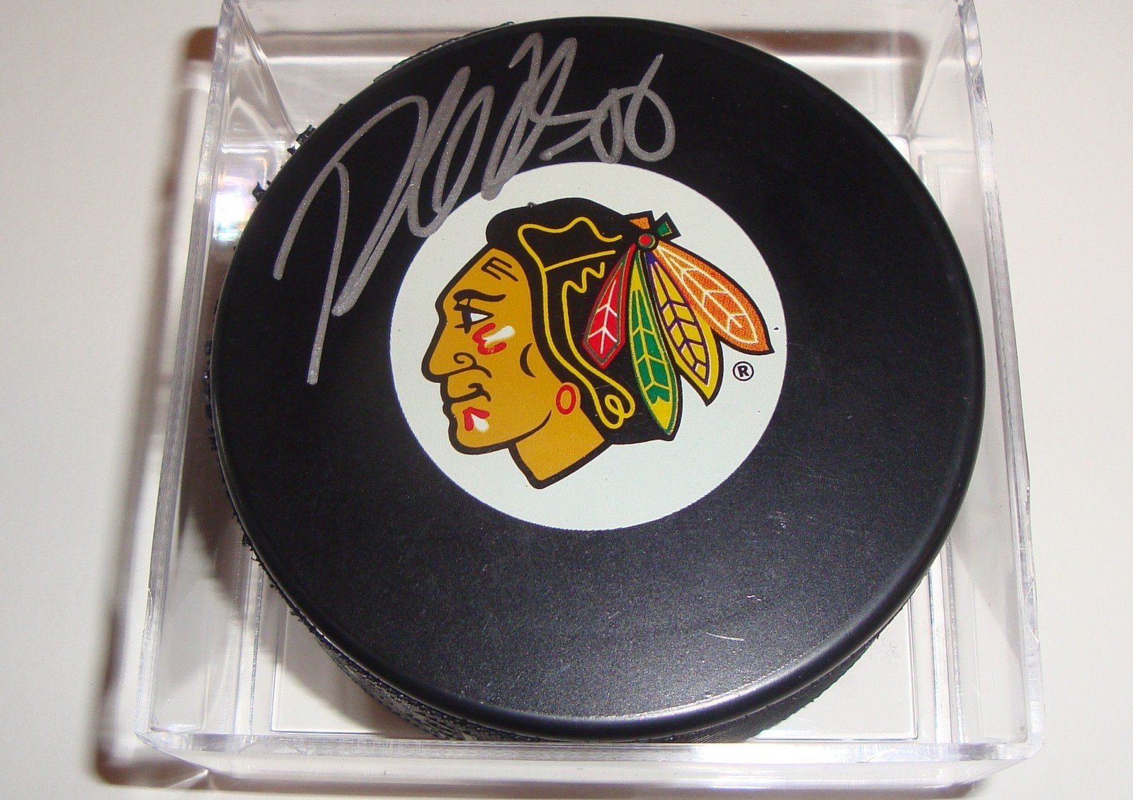 Rostislav Olesz Signed Puck w/COA Chicago Blackhawks Autograph Souvenir 2011 B Collectible Memorabilia