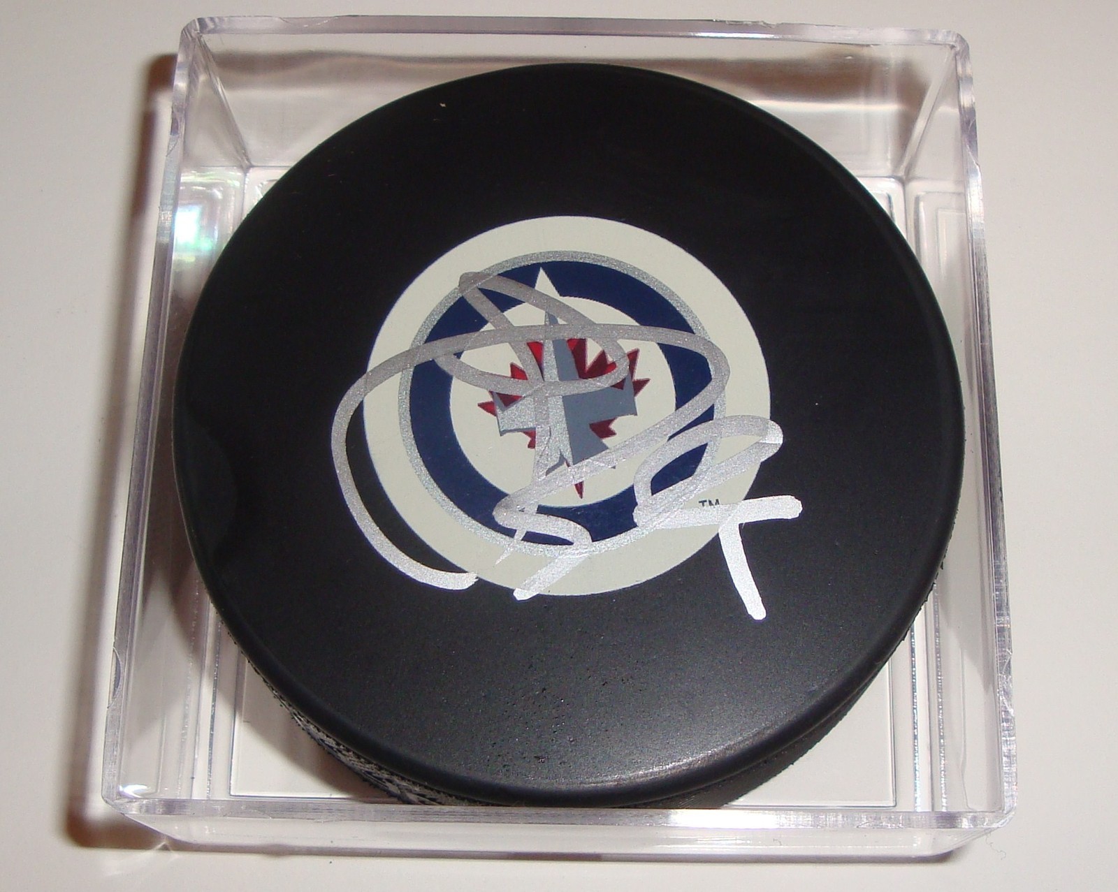 Johnny Oduya Signed Puck w/COA Winnipeg Jets Inaugural Autograph Souvenir 2011 Collectible Memorabilia