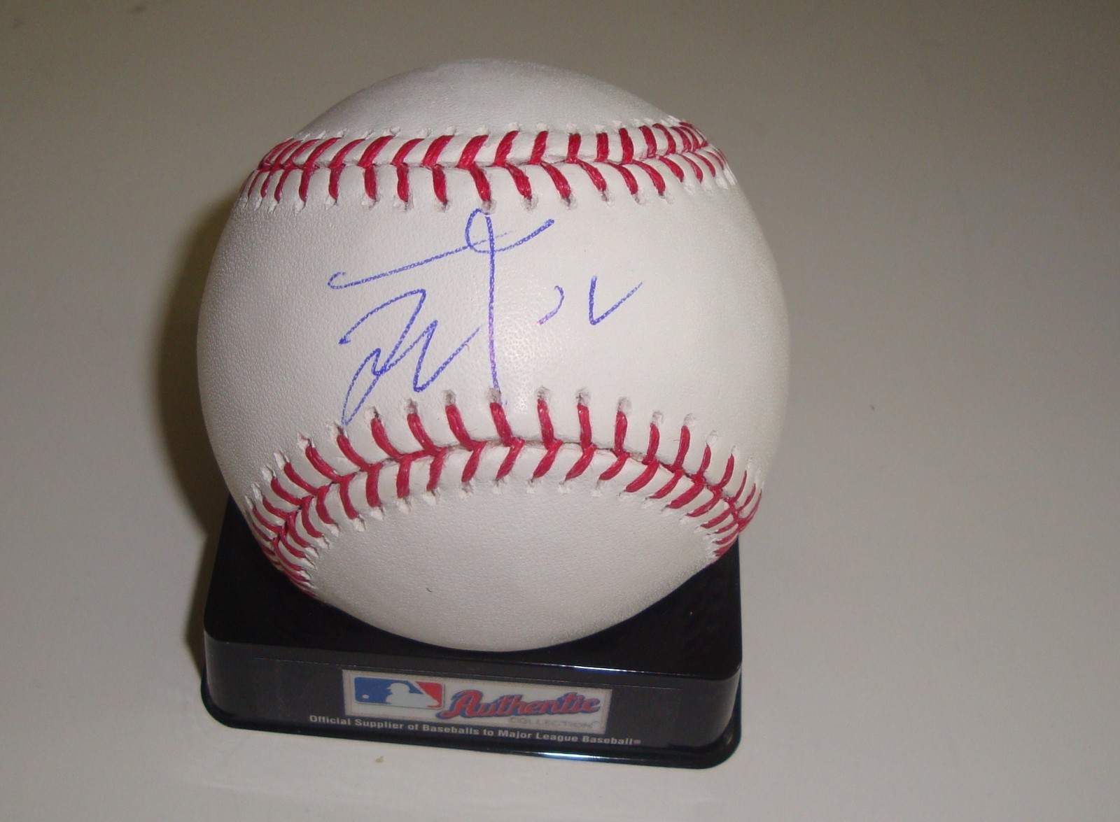 YOSHINORI TATEYAMA SIGNED BASEBALL W/COA OFFICIAL MLB 2012 TEXAS RANGERS  COLLECTIBLE MEMORABILIA