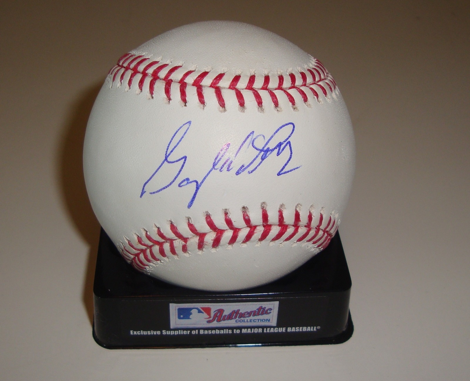 Gaylord Perry Signed Official Major League Game Baseball w/COA Giants HOF Collectible Memorabilia