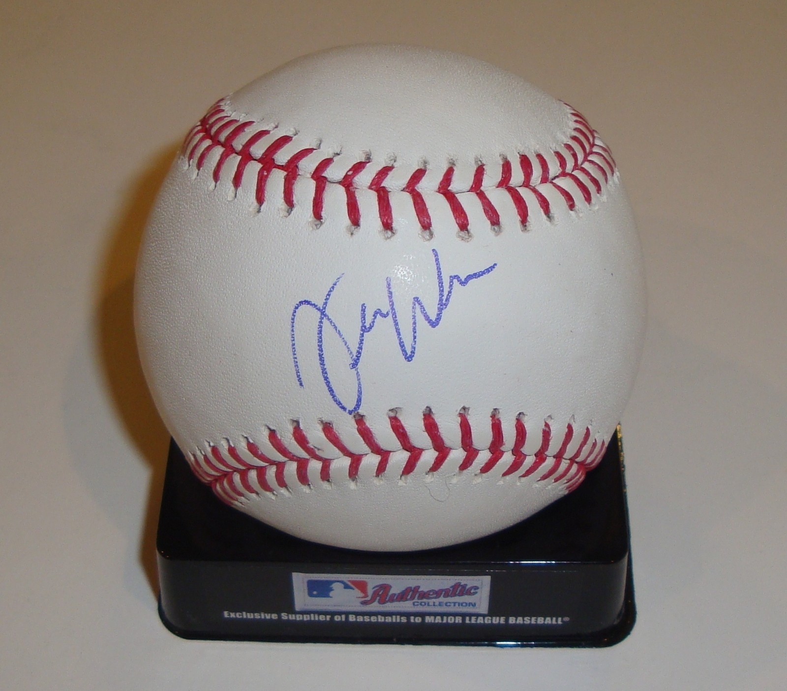 Justin Williams Signed Official Major League Game Baseball w/COA 2012 Collectible Memorabilia