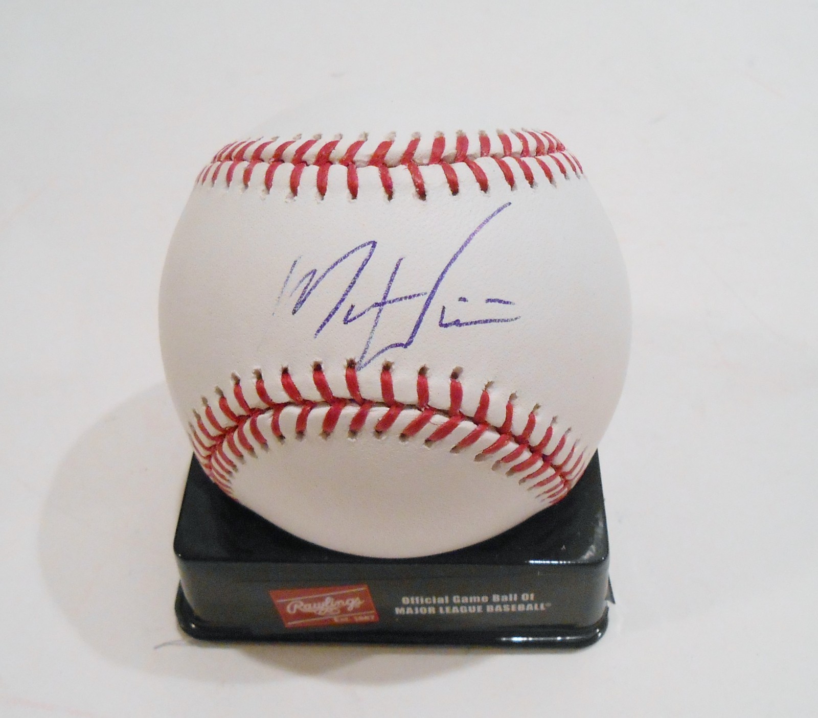Mason Williams Signed Official Major League Baseball w/COA Yankees Collectible Memorabilia