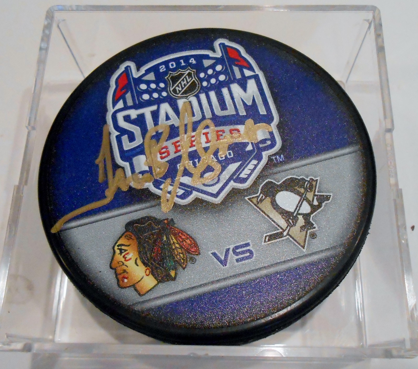 Dan Bylsma Signed Stadium Series Puck w/COA 2013-14 Pittsburgh Penguins Collectible Memorabilia