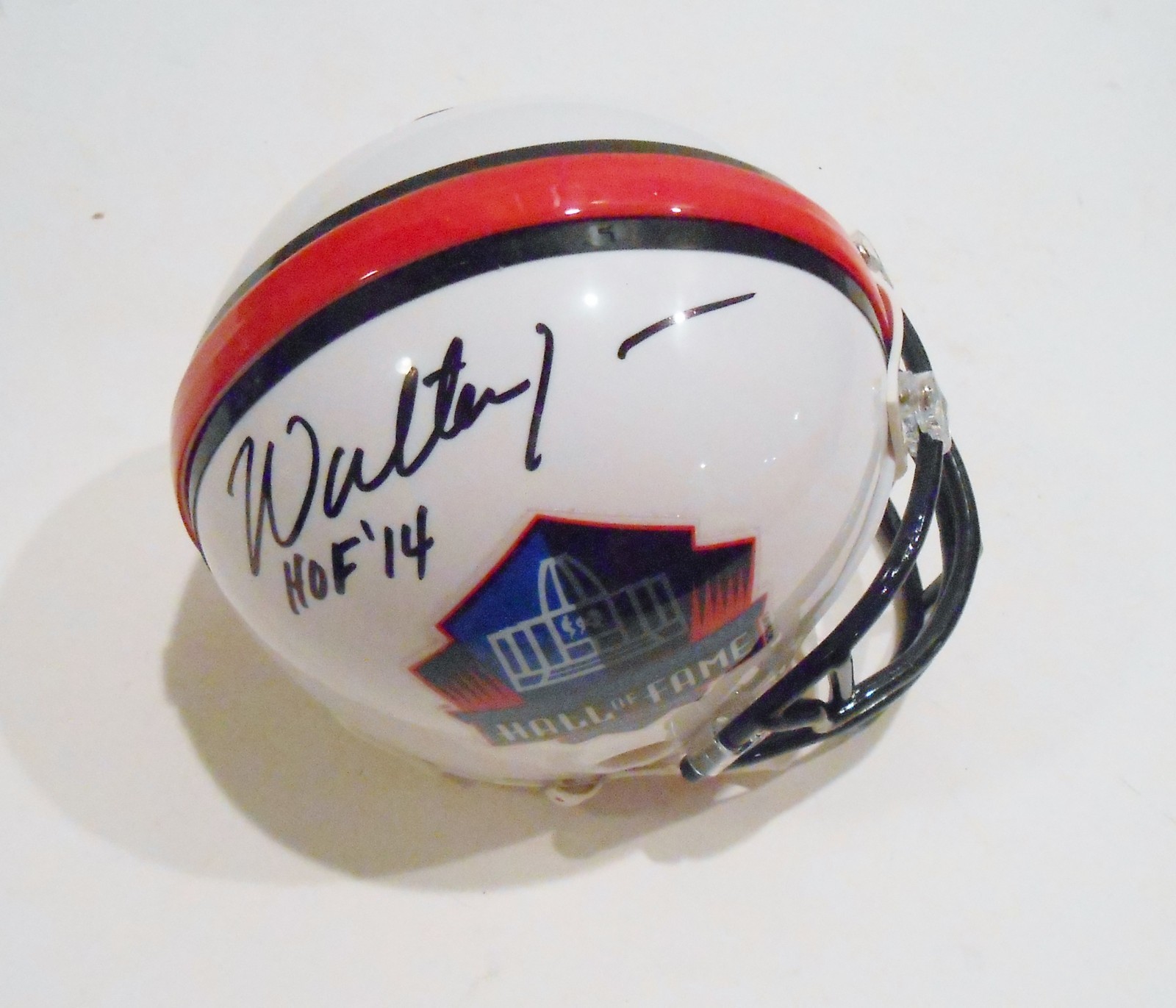 WALTER JONES SIGNED HALL OF FAME MINI HELMET W/COA 2014 SEATTLE SEAHAWKS  COLLECTIBLE MEMORABILIA