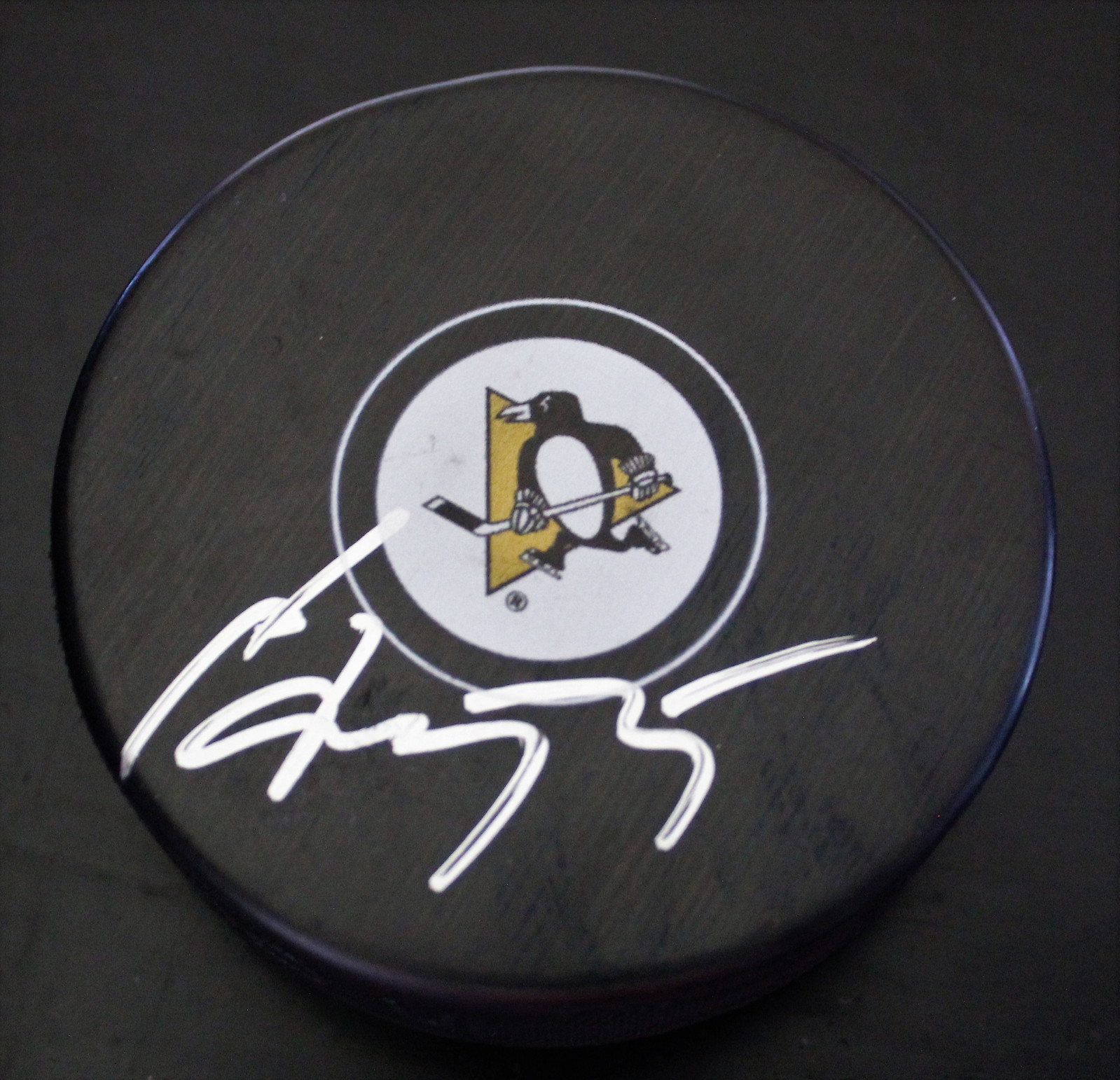 Sergei Gonchar Signed Pittsburgh Penguins Official Autograph Puck w/COA 2018 Collectible Memorabilia