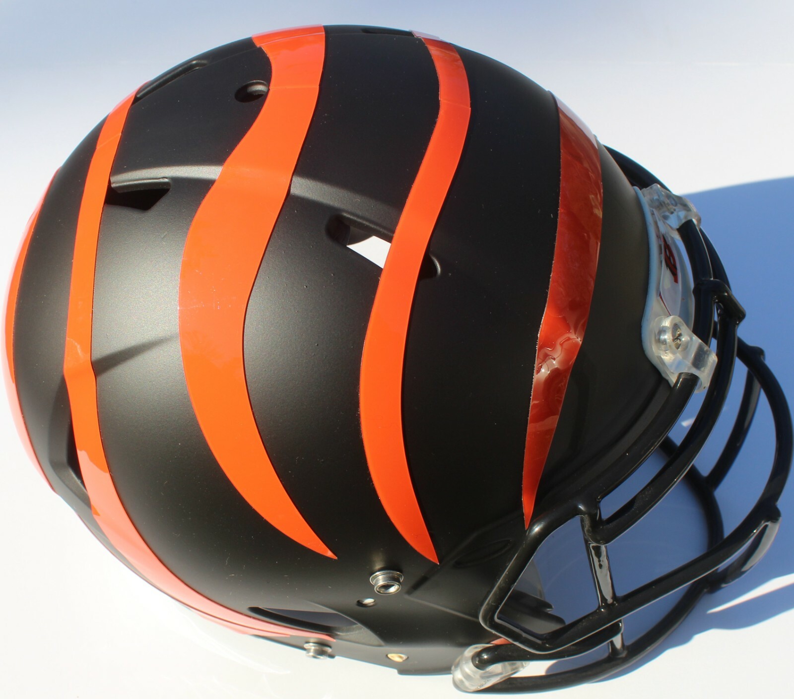 Cincinnati Bengals Custom Speed Blaze Football Helmet QB Decals Used Burrow Collectible Memorabilia