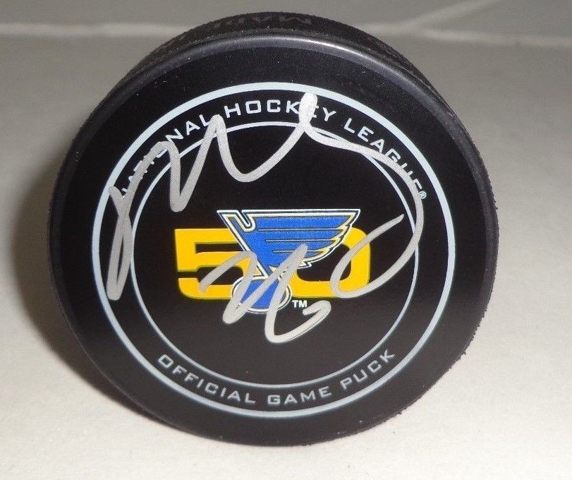 Paul Stastny signed St. Louis Blues 50th Anniversary Official Game Puck B Collectible Memorabilia