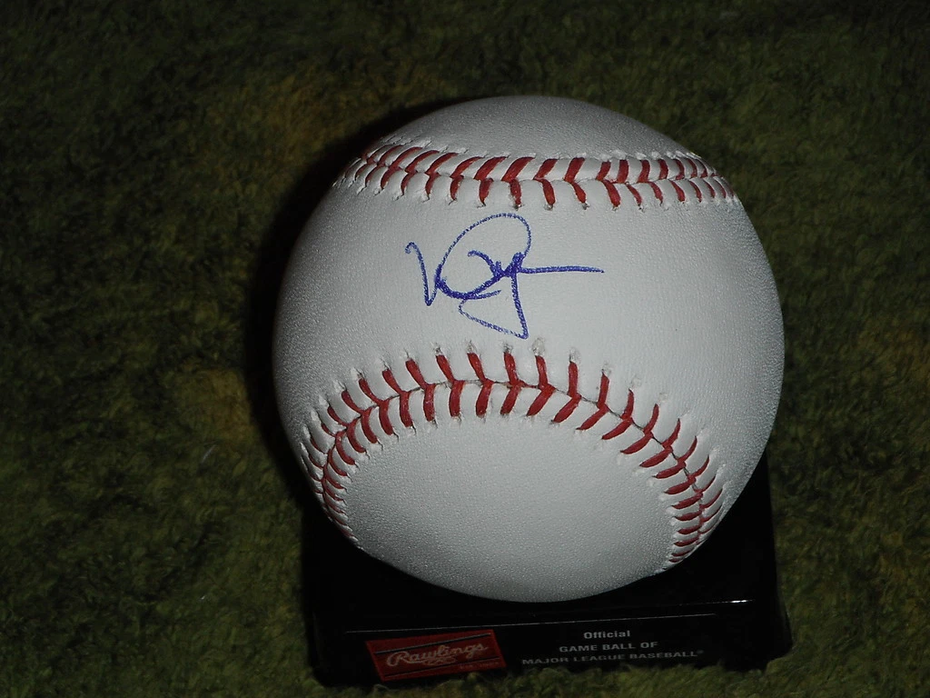 OAKLAND A'S MARK MCGWIRE SIGNED OML SWEETSPOT BASEBALL Collectible Memorabilia