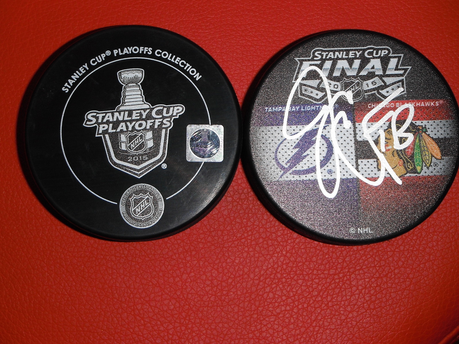TAMPA BAY LIGHTNING HEAD COACH JON COOPER SIGNED 2015 STANLEY CUP PUCK Collectible Memorabilia