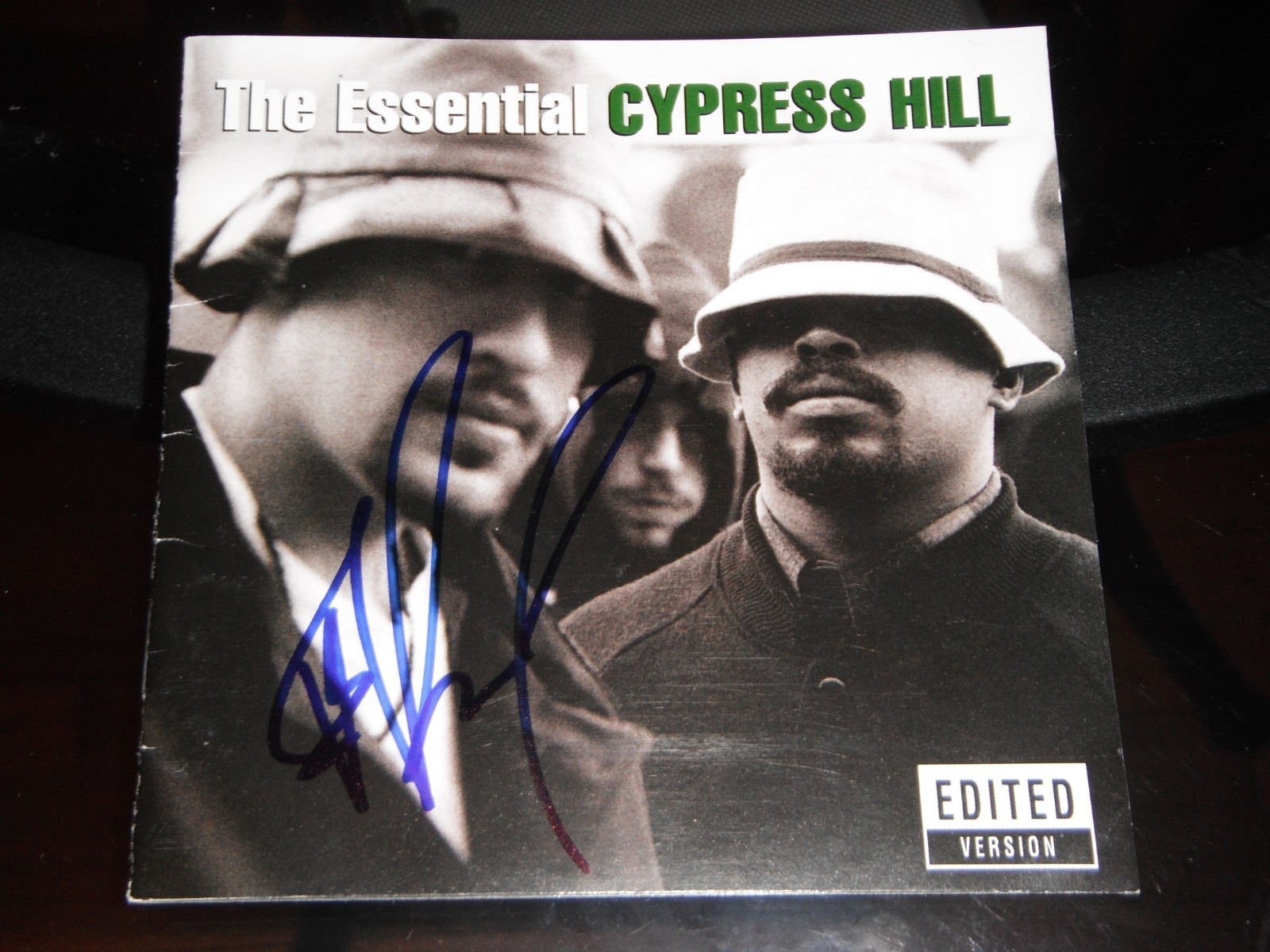 CYPRESS HILL B REAL SIGNED THE ESSENTIAL CD COVER Collectible Memorabilia