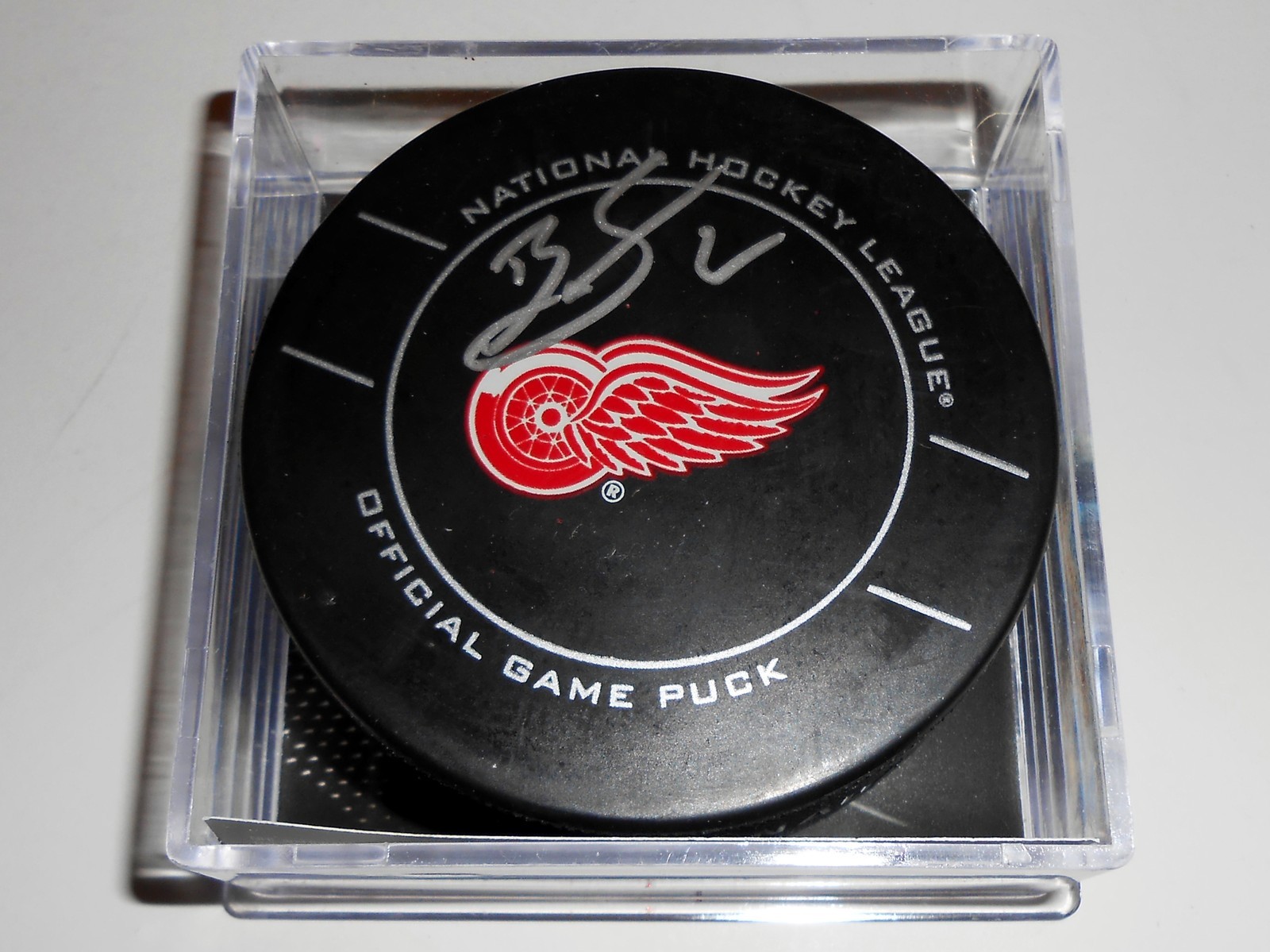 Brendan Smith Signed Official Game Puck w/COA Detroit Red Wings 2013 Collectible Memorabilia