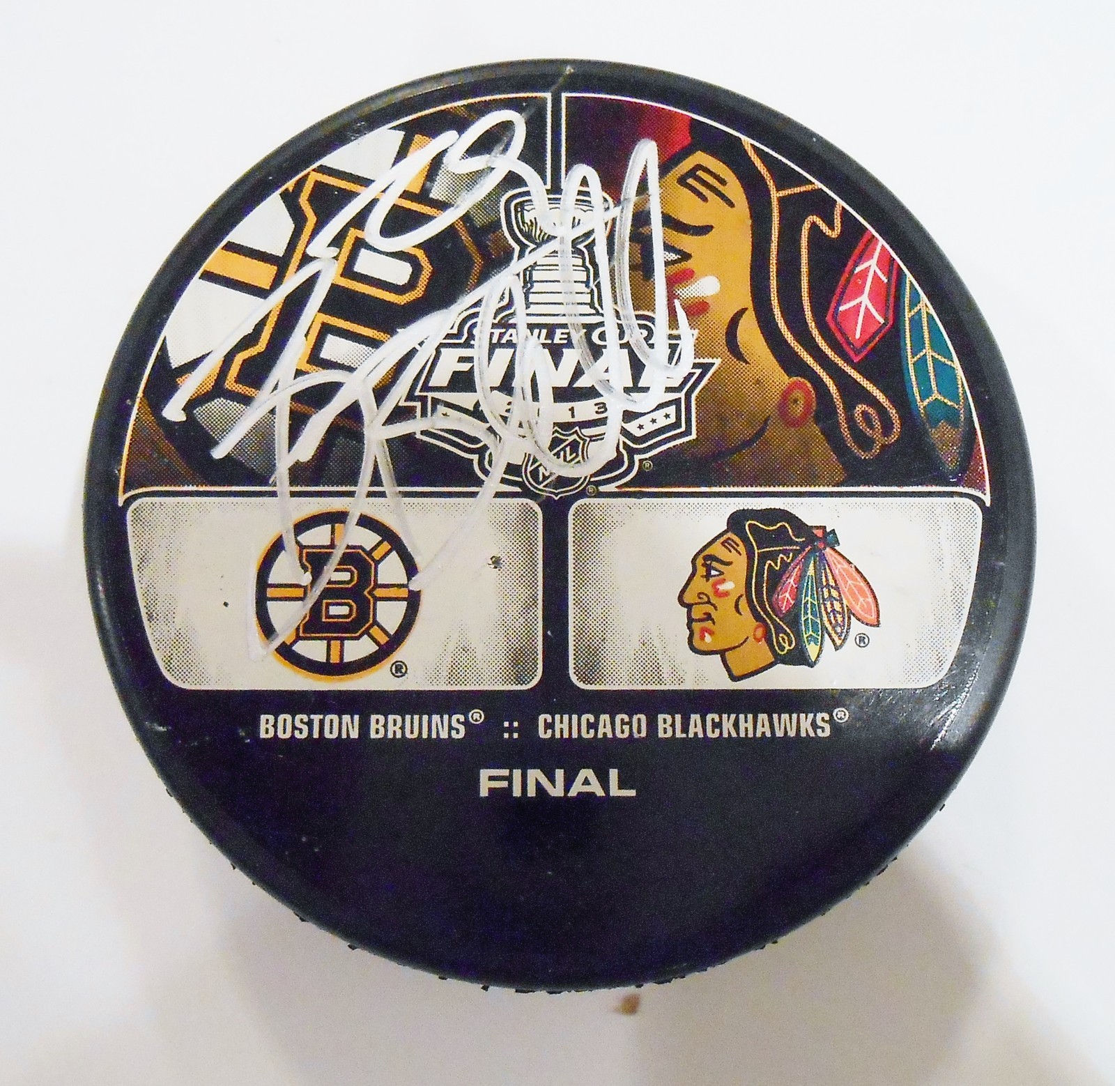 Bryan Bickell Signed 2013 Stanley Cup Logo Puck w/COA Bruins Blackhawks Collectible Memorabilia