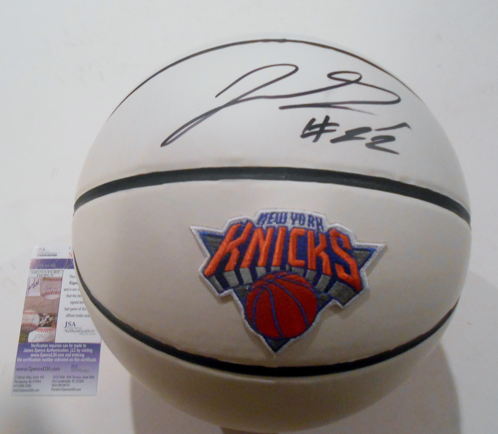 Jerian Grant Signed New York Knicks Logo Basketball w/JSA COA SD07627 Collectible Memorabilia