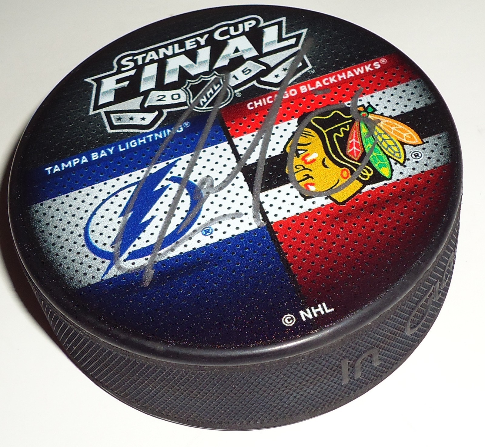 Jason Garrison signed 2015 Tampa Bay Lightning Vs Blackhawks finals puck w/coa Collectible Memorabilia