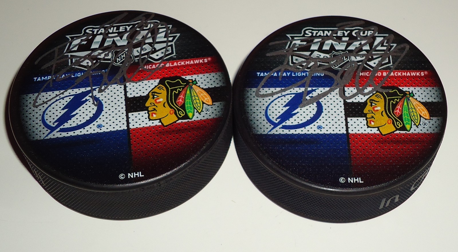 Bryan Bickell signed 2015 Tampa Bay Lightning Vs Blackhawks finals puck w/coa Collectible Memorabilia