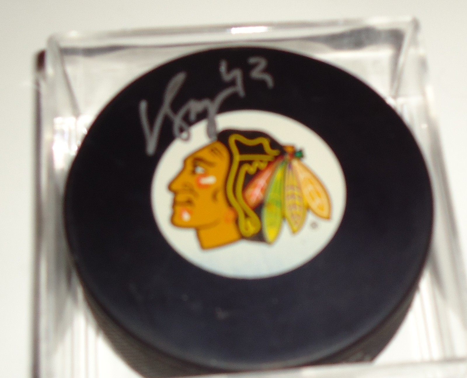 Viktor Svedberg signed 15-16 Chicago Blackhawks souvenir logo hockey puck w/coa Collectible Memorabilia