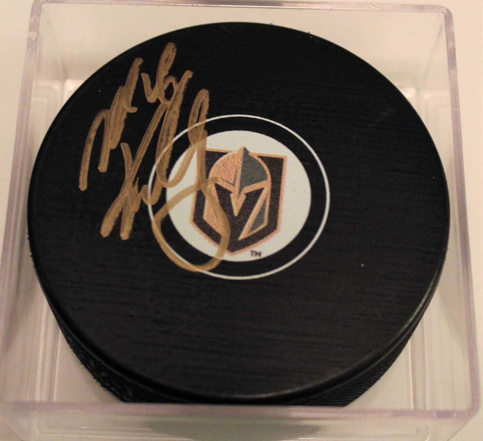 Mike Kelly Signed 2018 Vegas Golden Knights Autograph Puck w/COA Vegas Strong Collectible Memorabilia