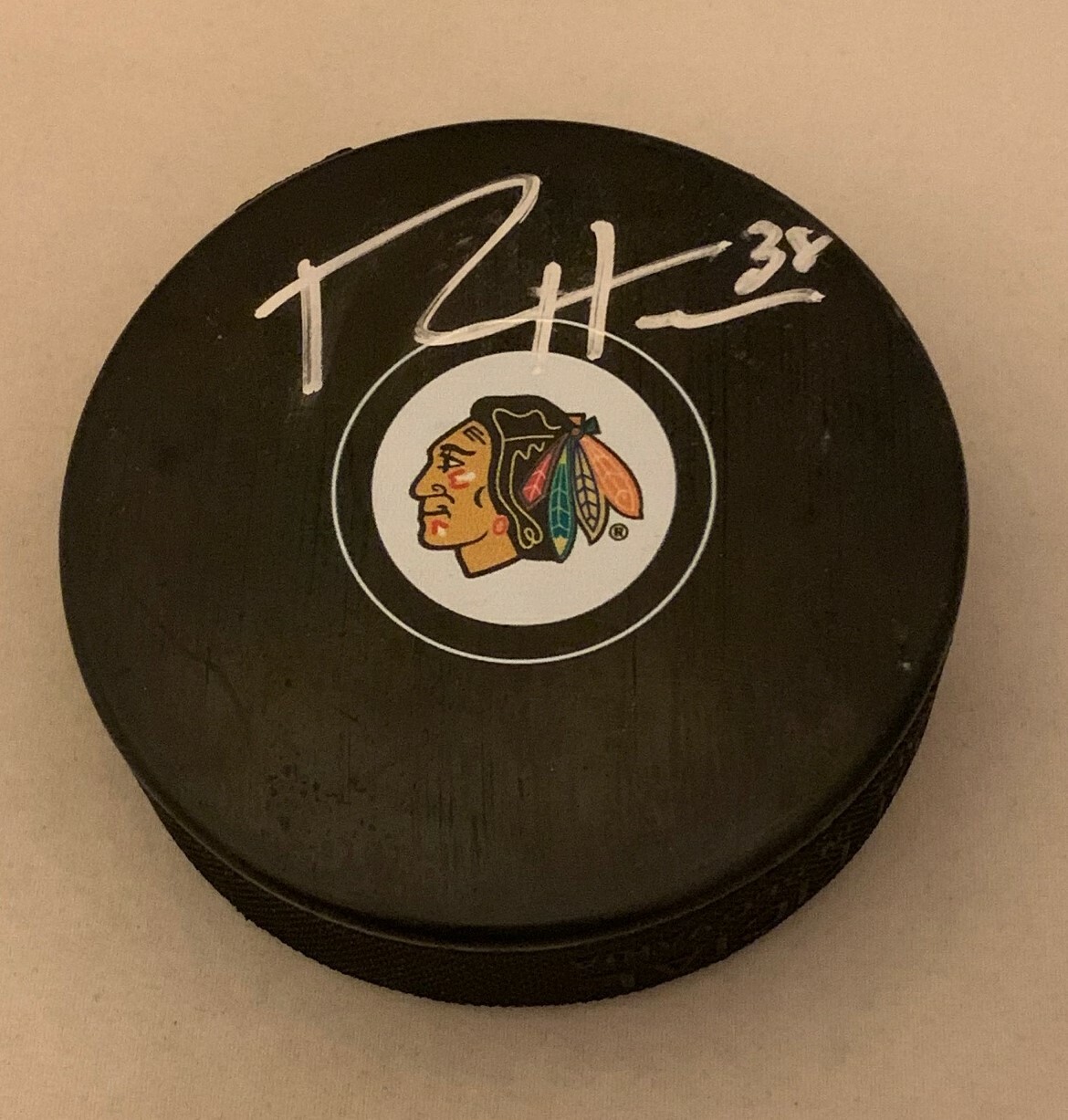 Ryan Hartman signed Chicago Blackhawks Puck autographed Hawks Collectible Memorabilia