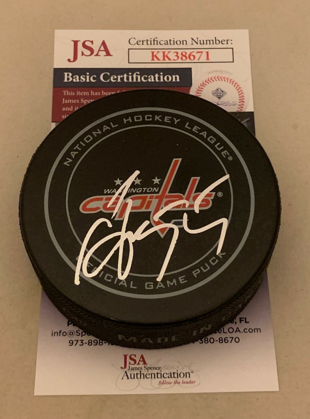 Sergei Gonchar signed Washington Capitals Game Puck autographed Caps JSA Collectible Memorabilia