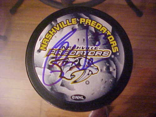 NASHVILLE PREDATORS COLIN WILSON SIGNED PUCK Collectible Memorabilia