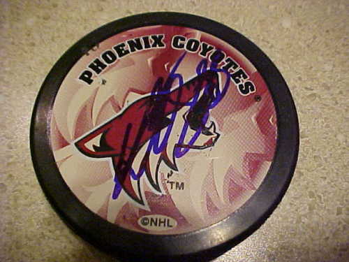 PHOENIX COYOTES WOJTEK WOLSKI SIGNED PUCK Collectible Memorabilia