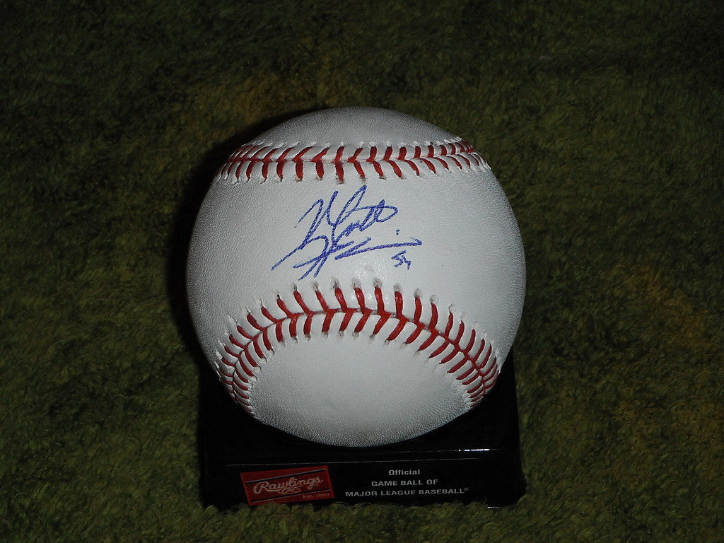 TEXAS RANGERS MATT HARRISON SIGNED OML BASEBALL Collectible Memorabilia
