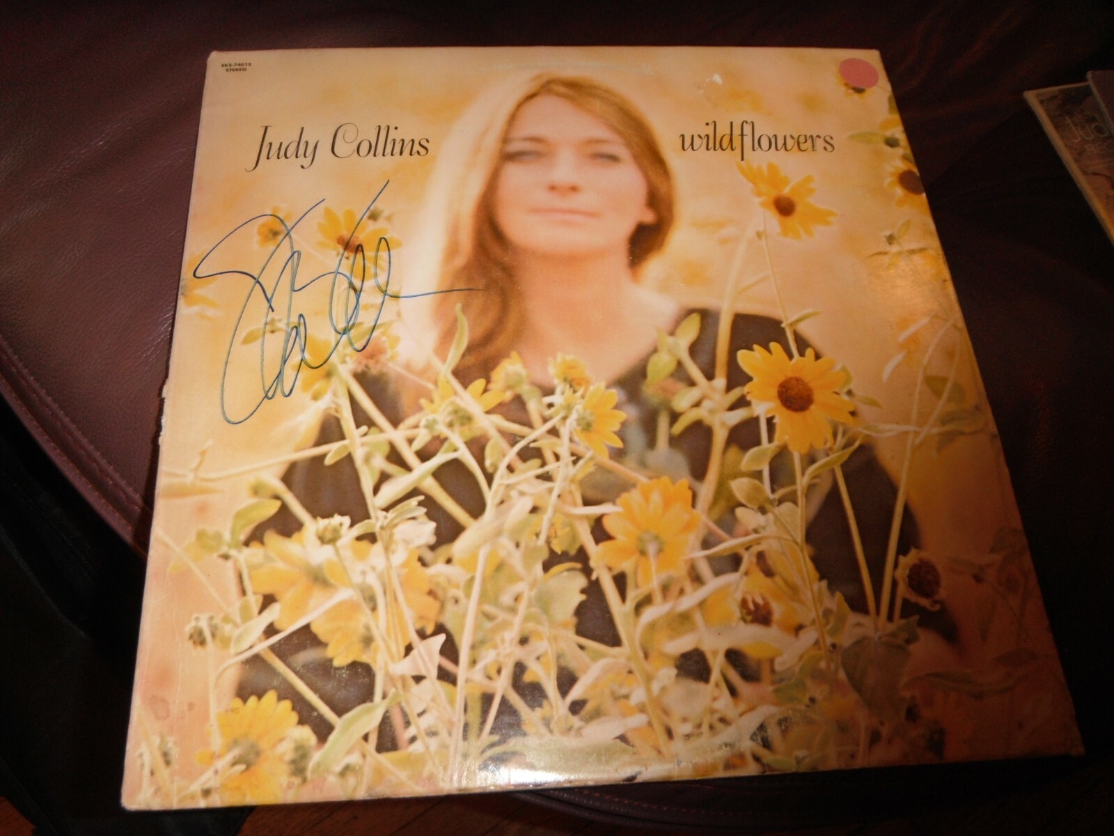JUDY COLLINS SIGNED WILDFLOWERS VINYL ALBUM Collectible Memorabilia