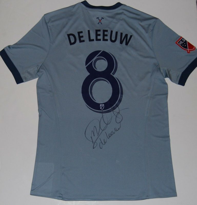 MICHAEL DE LEEUW SIGNED (CHICAGO FIRE) MLS SOCCER AUTOGRAPHED JERSEY W/COA  COLLECTIBLE MEMORABILIA