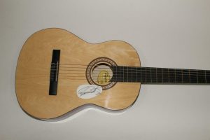 ROGER DALTREY SIGNED AUTOGRAPH FENDER BRAND ACOUSTIC GUITAR – THE WHO, ARE YOU  COLLECTIBLE MEMORABILIA