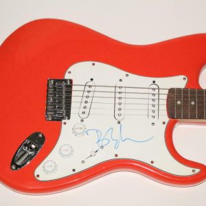 BARRY MANILOW SIGNED AUTOGRAPH FENDER BRAND ELECTRIC GUITAR COPACABANA COLLECTIBLE MEMORABILIA