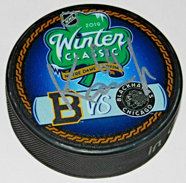 DAVID KAMPF SIGNED (CHICAGO BLACKHAWKS) 2019 WINTER CLASSIC PUCK W/COA  COLLECTIBLE MEMORABILIA