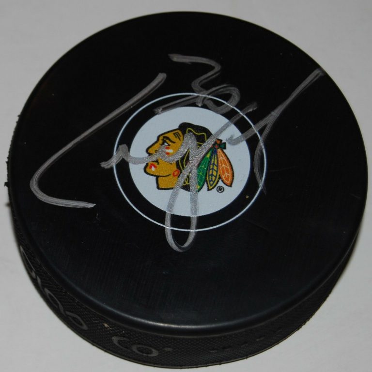 CAM WARD SIGNED (CHICAGO BLACKHAWKS) SOUVENIR LOGO HOCKEY PUCK W/COA  COLLECTIBLE MEMORABILIA