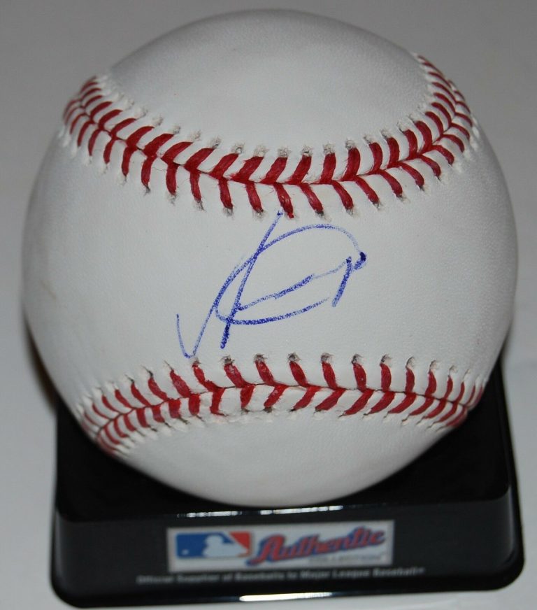LUIS ALEXANDER BASABE SIGNED OML MAJOR LEAGUE BASEBALL (CHICAGO WHITE SOX) W/COA  COLLECTIBLE MEMORABILIA
